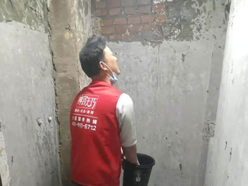 廁所裝修怕“被宰”？不妨看看衛生間吊頂裝修多少錢一平方(圖2)