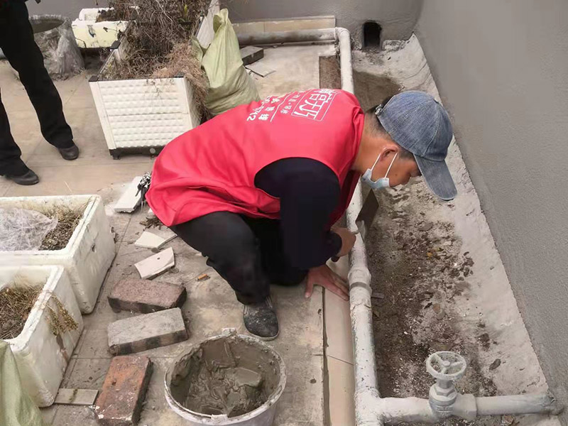 村里外墻翻新怎么處理？農村老房子加固翻新技巧(圖1)
